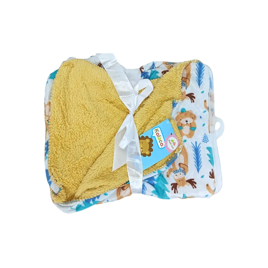 Manta Reversible para Bebe mostaza y blanco con estampado